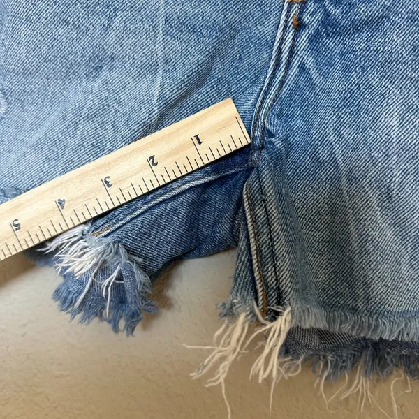 High Rise 4" Shorts - Image 8