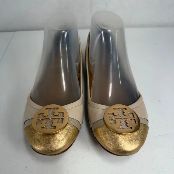 Tory Burch Minnie Womens 8.5 Cap Toe Logo Beige Gold Ballet Flat Slip On Shoe - Image 2