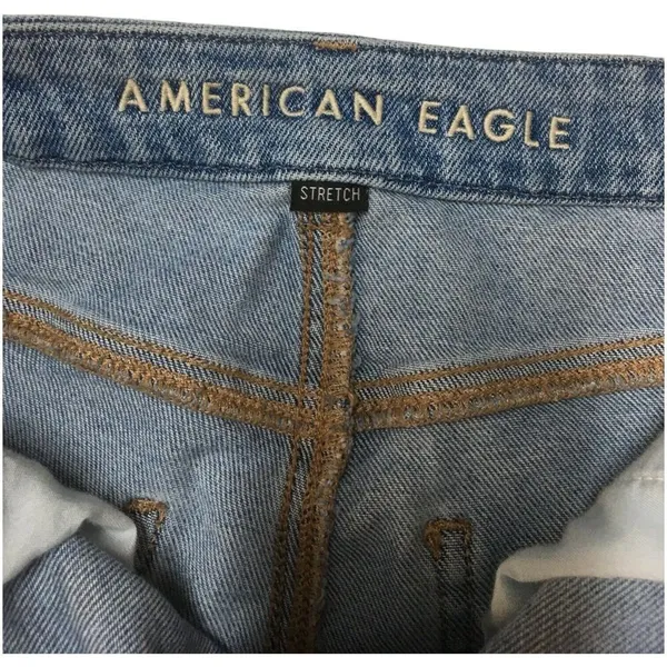 American Eagle Jeans Womens 8 Curvy Mom Jean 90s Distressed Light High Rise Blue - Image 4