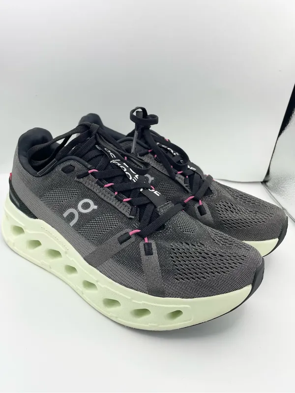 On Cloud Eclipse women’s running sneakers Size 8.5 gray/green Black - Image 14