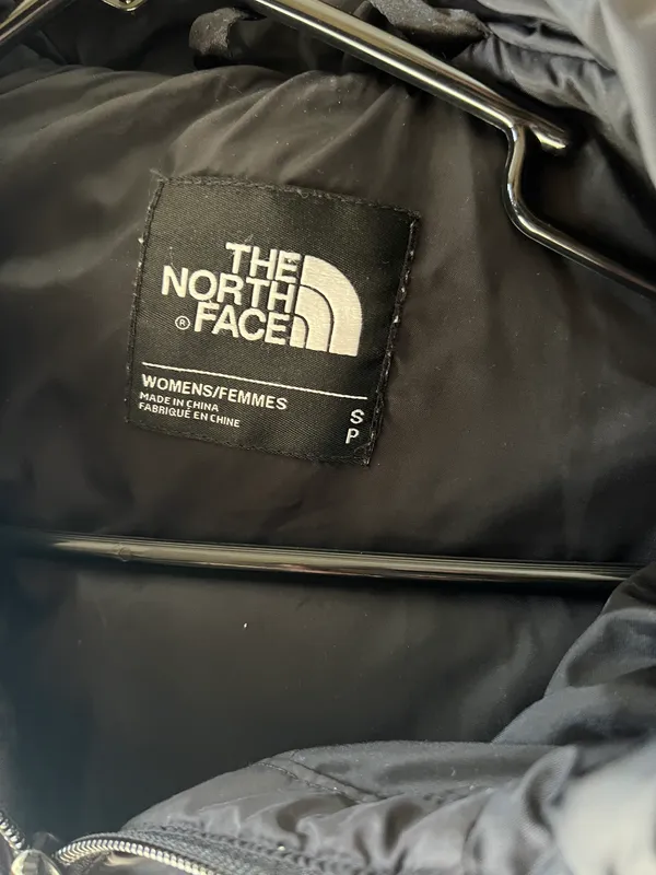 The North Face Women ZIP Up Jacket - Image 2