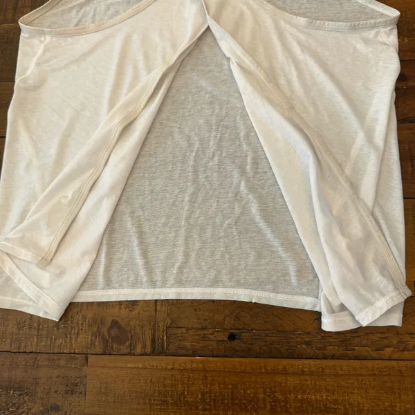 LULU 🍋 Racerback Tank Top‎ - Image 3