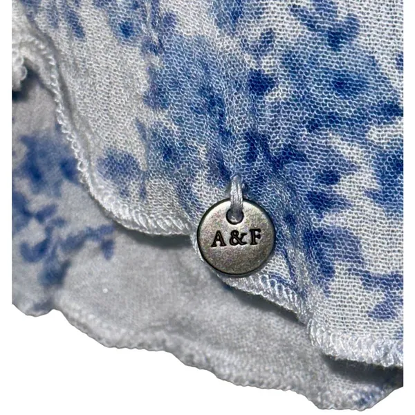 Abercrombie & Fitch Blue White Sheer Floral Crochet V Neck Peasant Blouse Sz XS - Image 7