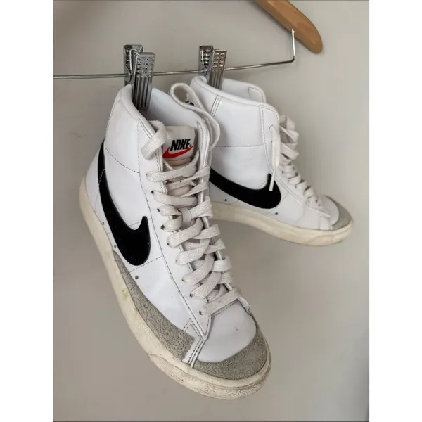 Nike Blazer Mid ‘77 Vintage White Black Leather Sneakers Women’s 7 - Image 2