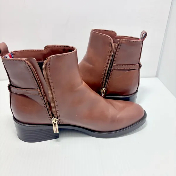 Tommy Hilfiger‎ Womens Imiera Faux Leather Ankle Booties Brown Size 7.5 - Image 6
