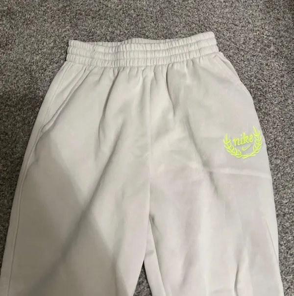 Joggers - Image 3