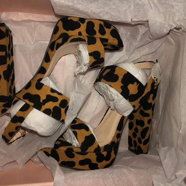 Charlotte Russe 🆕 Leopard Print Platform Sandals - Image 3