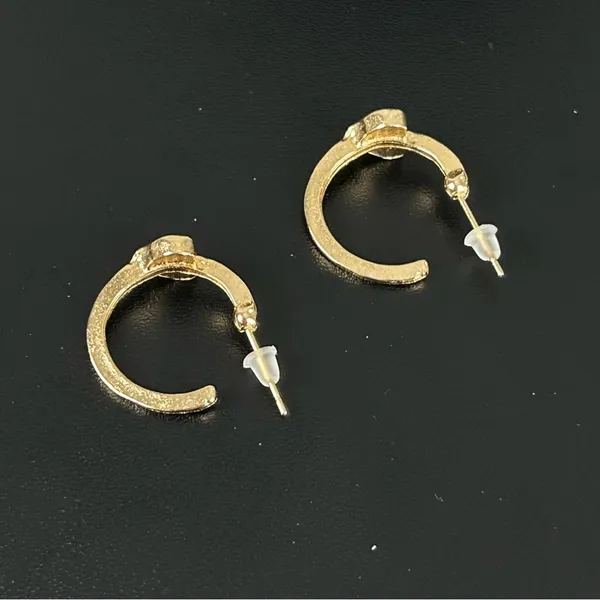 Golden Semi Hoop with Heart Earrings S20, New! - Image 2