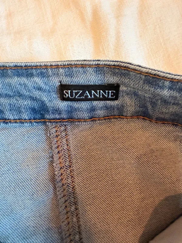 FDJ French Dressing Suzanne Pintuck Wide Leg Jeans Light Wash Size 8 - Image 4