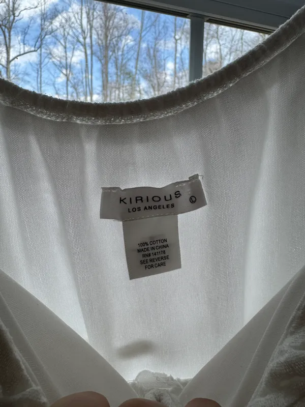 White Cropped Top Size L - Image 3