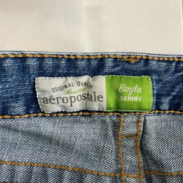 EUC Vintage Aeropostale women’s medium/light wash denim bayla skinny‎ jeans 9/10 - Image 6