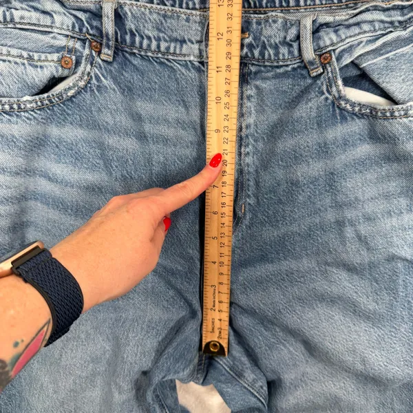 American Eagle 16 Jeans Super High Rise Baggy Wide Leg Raw Hem Blue Denim Grunge - Image 16