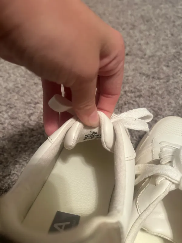 MIA Sneakers White - Image 4