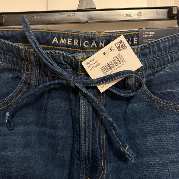 American Eagle Dreamy Drape Ultra Wide Leg Low Rise Jeans Size 2 NWT - Image 3