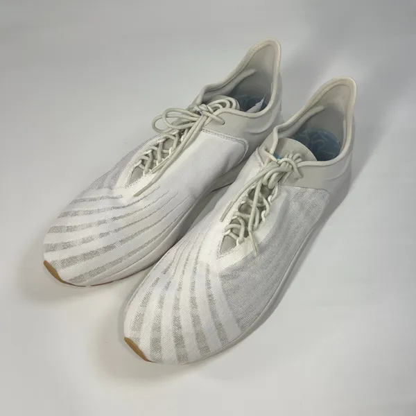 Saysh One Women's‎ Sneakers White Knit Running Shoes Size 11 Designed by Women - Image 4