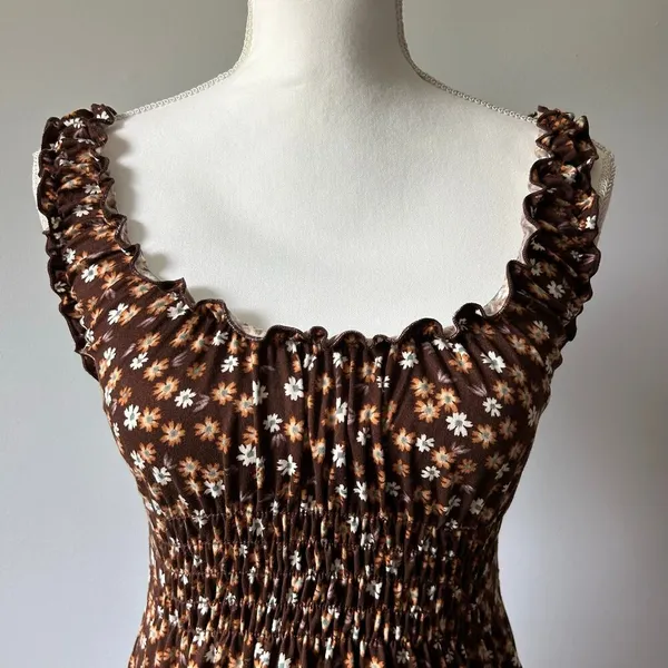 Urban Outfitters Ditzy Floral Brown Smocked Gathered Sundress Size XS - Image 5
