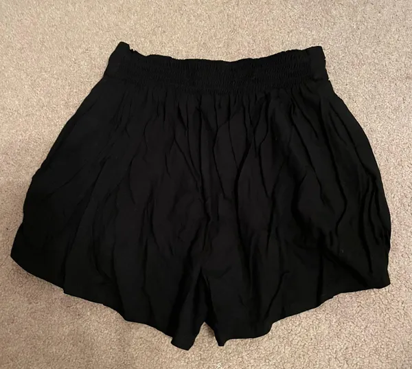 Outfitters Shorts - Image 2