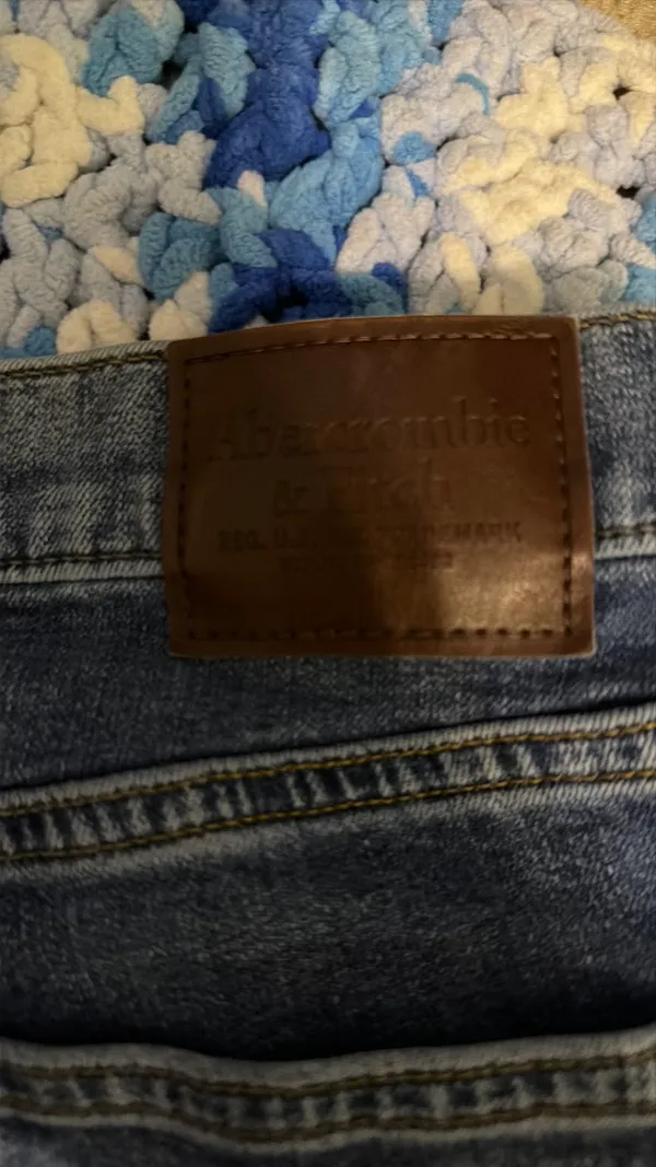 Abercrombie & Fitch Jeans - Image 4
