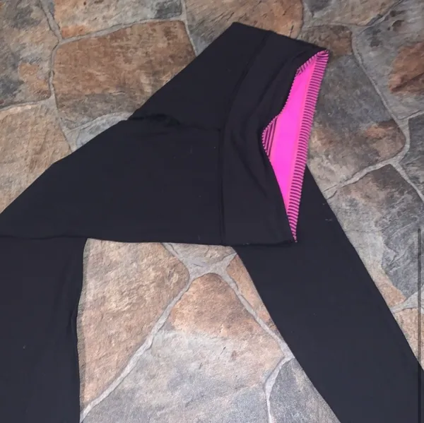 Lululemon Leggings - Image 5