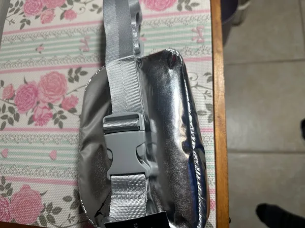 Adjustable Metallic Silver Mini Crossbody Bag NWT - Image 8