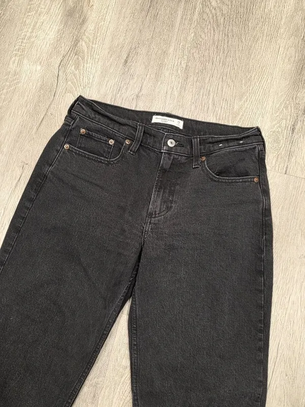 Abercrombie & Fitch The Baggy Low Rise Black Denim Jeans Size 26 2R Straight leg - Image 4