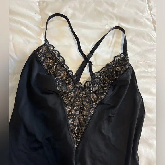 Adika black bodysuit with lace detail - Image 2