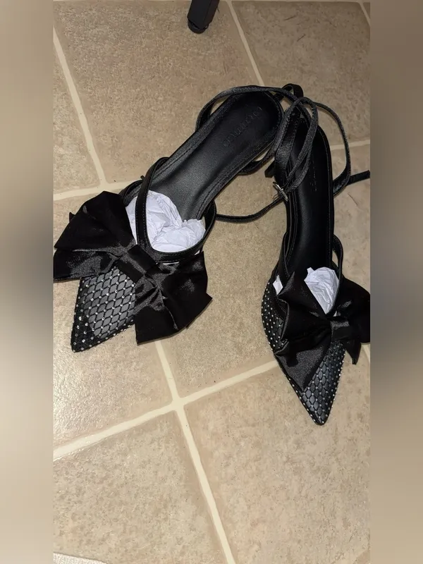 Black Studded Pointed Slingback Heels with Satin Bow Size 8.5 - Image 5