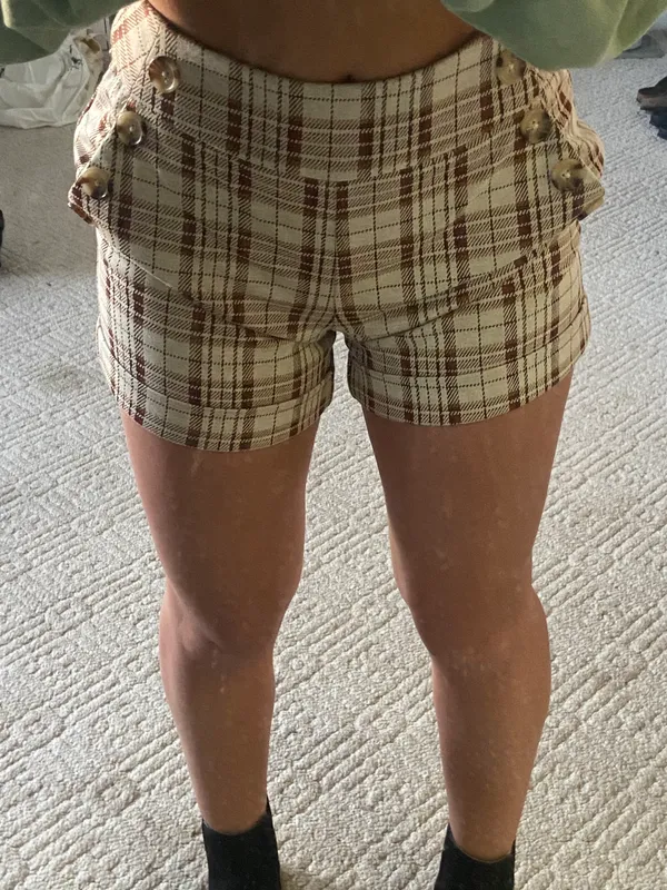 Cato BRAND NEW plaid Shorts - Image 5