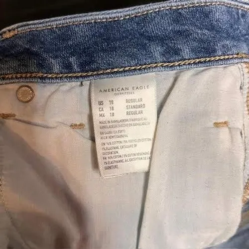 American Eagle High Rise Light‎ Wash Denim Casual Everyday Blue - Image 6