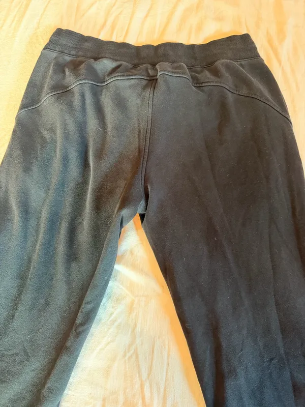 Athleta Double Cozy Karma Jogger Black Fleece Pants Medium Tall M/T - Image 3