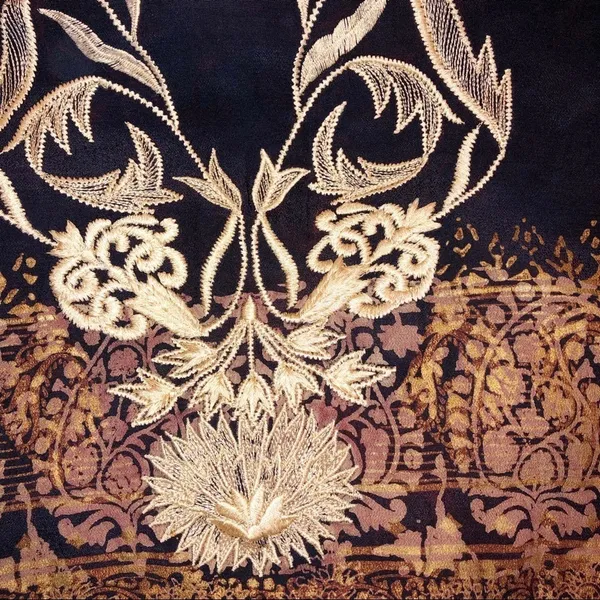 Indian style xsmall embroidered side slit tunic - Image 8