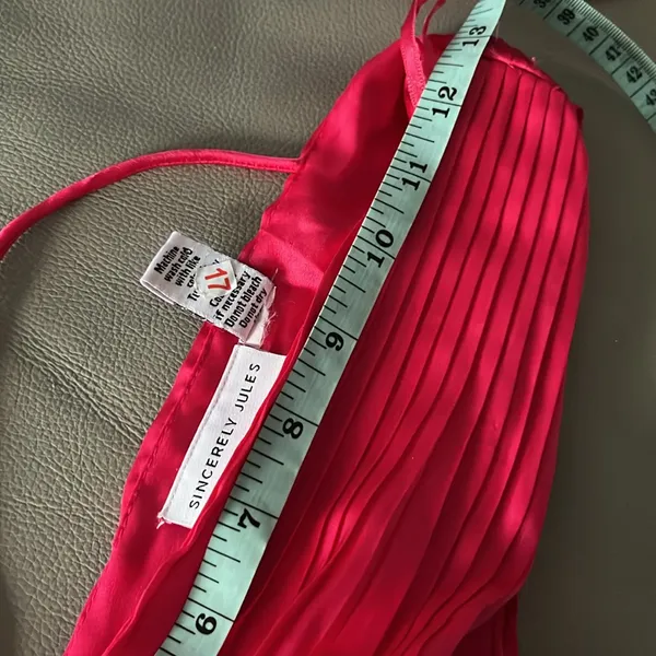 Sincerely Jules satin Deep V Neck Accordion Pleated Hot Pink Satin Dress Xs - Image 10