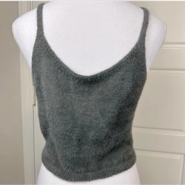 Hollister Women’s Retro Y2K Fuzzy Butterfly Gray Tank Top Size Large - Image 5