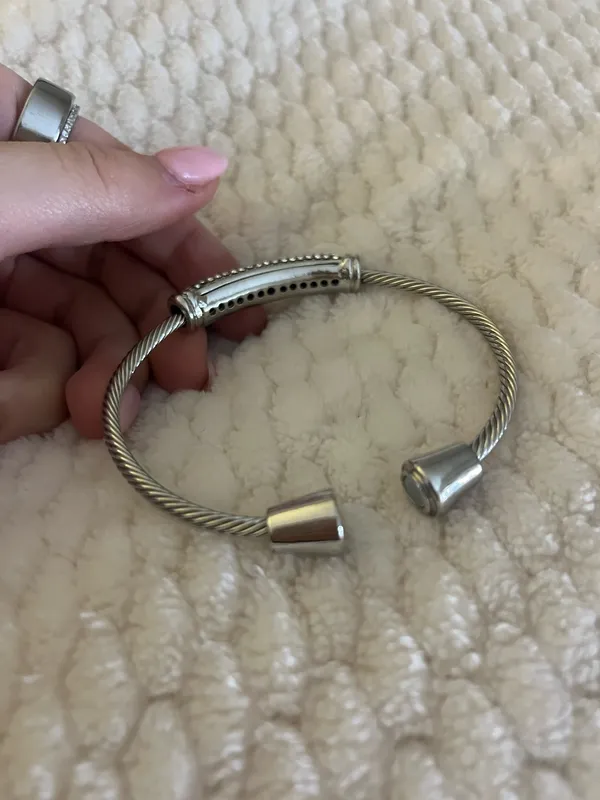 Guess Bracelet - Image 5