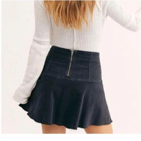 Free People Size 2 Women's Highlands Denim Skirt Black BNWT - Image 5