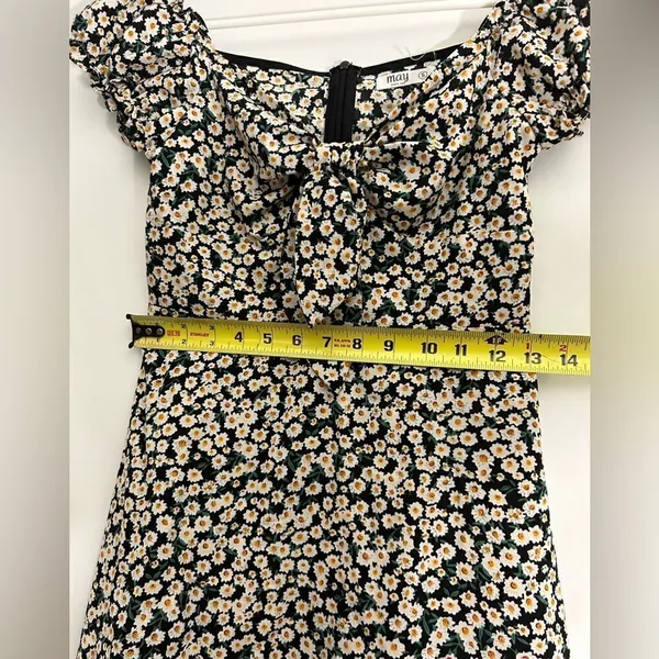 May Floral Dresss Size small Sun dress - Image 9