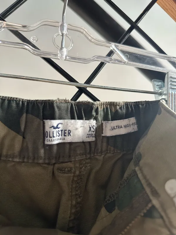 Hollister Camo Joggers - Image 6