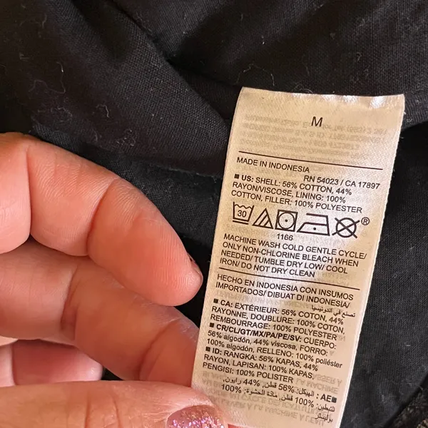 Old Navy Women's NWT Black Geometric Quilted Bomber Jacket Zip Front Size Medium - Image 6