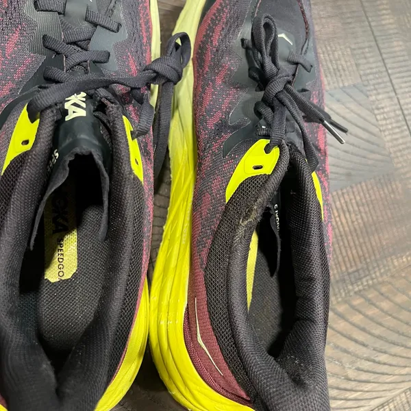 Hoka speedgoat 5 vibram burgundy running shoes women 9 B - Image 8