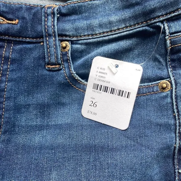 NWT Free People Raw Hem Distressed Jeans Size 2 - Image 15