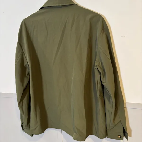 Utility Lightweight  Olive Green Pocket Jacket  Size Large - Image 11