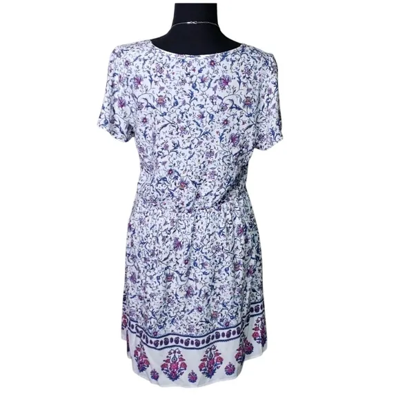 Dress Size M by City Triangles purple floral‎ knee length - Image 6