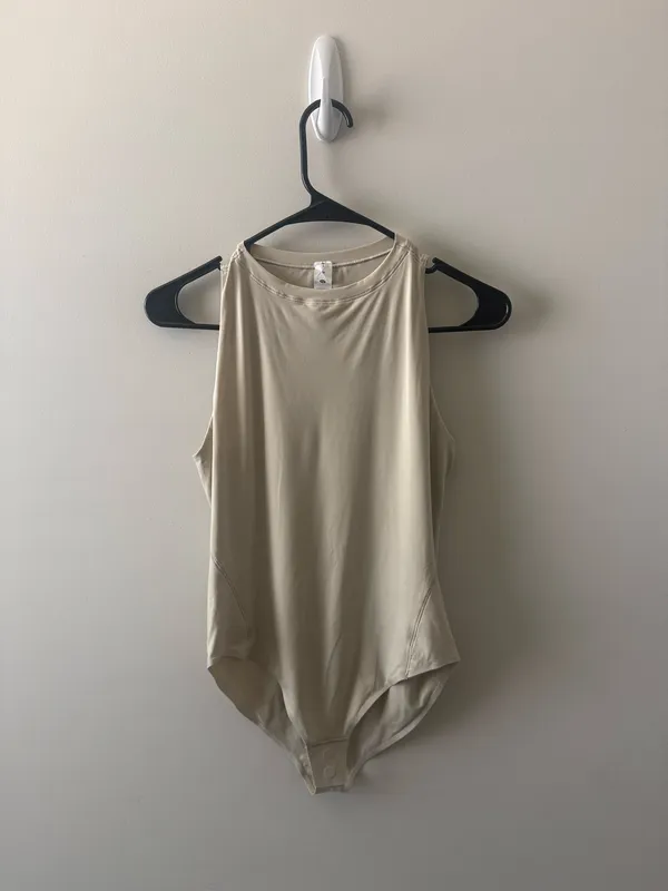 lululemon athletica High-Neck One-Piece bodysuit in Cream M - Image 5
