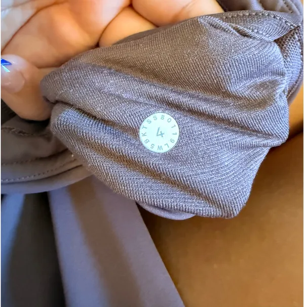 Lululemon Leggings - Image 3