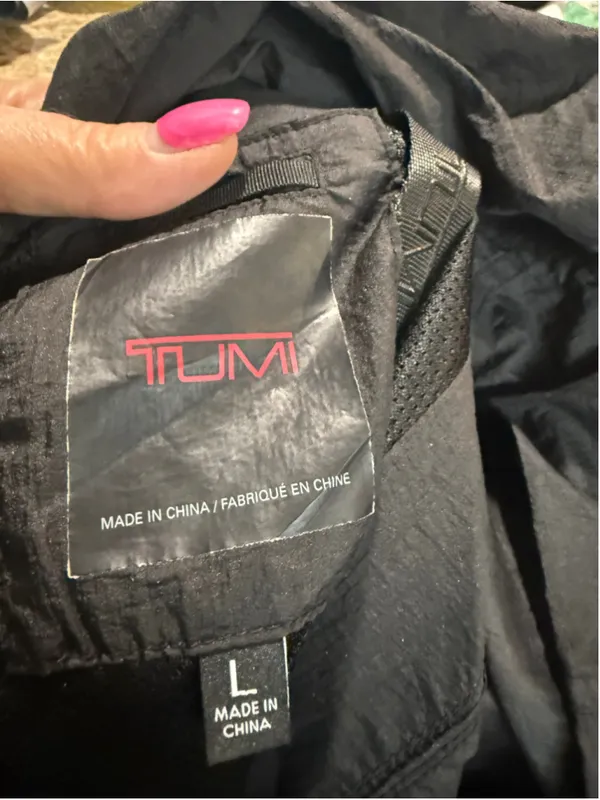 Women's Tumi Lightweight Hooded Rain Jacket, Black, Size L Black Size L - Image 5