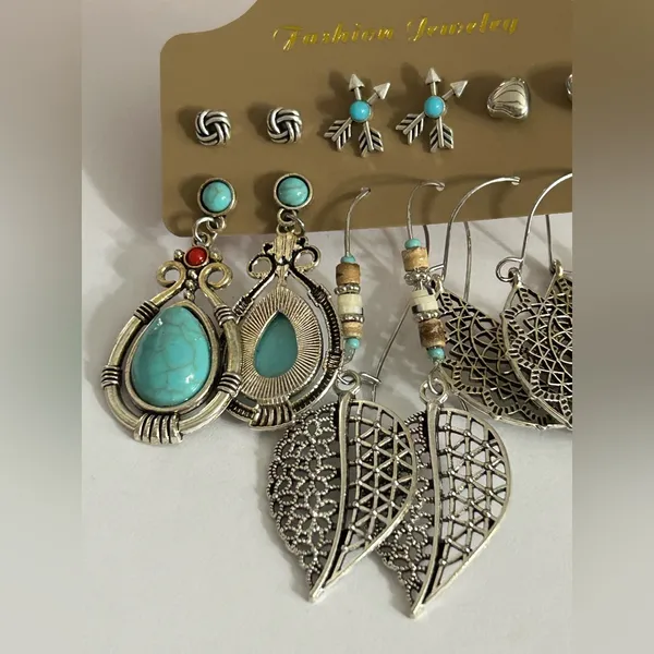 Faux Turquoise and Silver 6 Pair Stud & Dangle Earring Set Brand New - Image 5