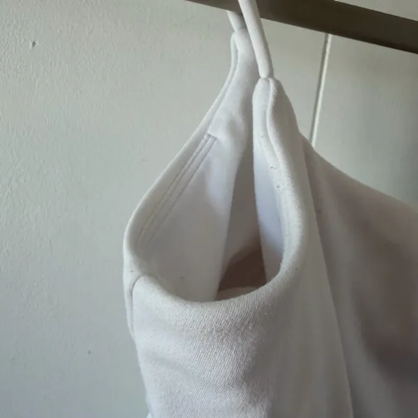 Oner Active SoftMotion Strappy Tank Built-In Bra White Size S - Image 5