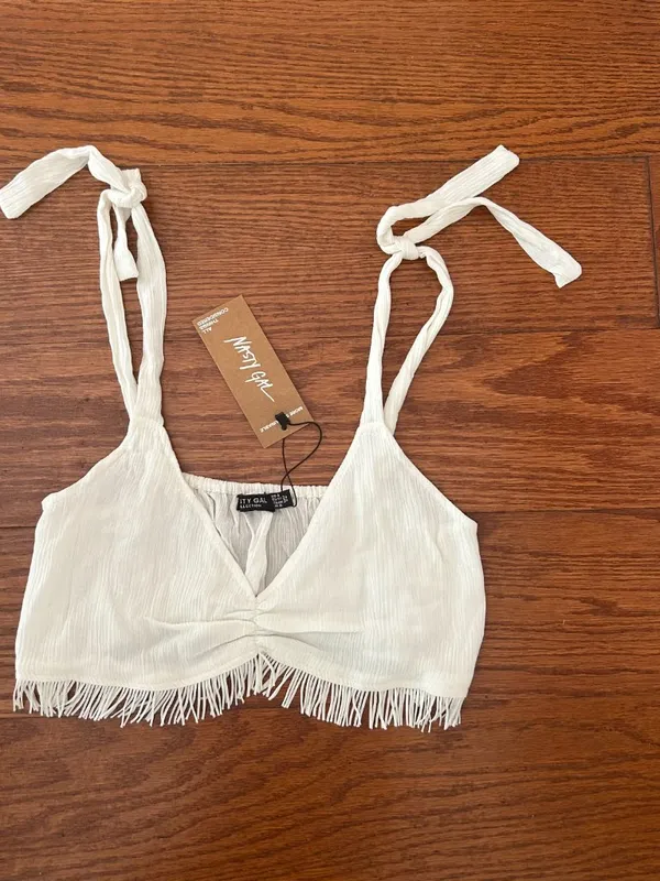 NWT Nasty Gal Crinkle Fringe Hem Bralette Size Crop Top Size Small Size 4 Cream - Image 16