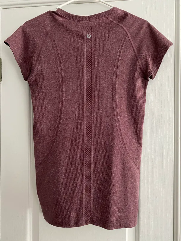 Lululemon Swiftly Tech Short Sleeve - Image 2