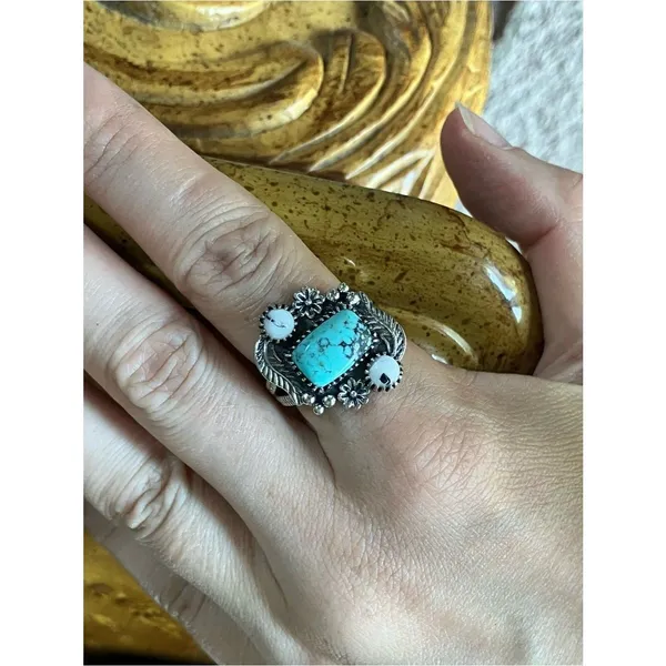 Blue Moon Turquoise White Buffalo Ring Size 8 - Image 3